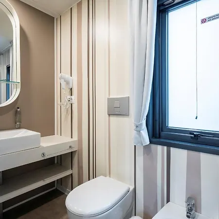 Szálloda Hotiday Arena 3*